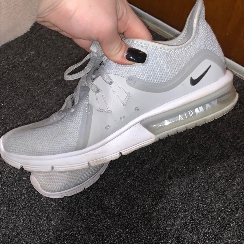 Nike Air MAX